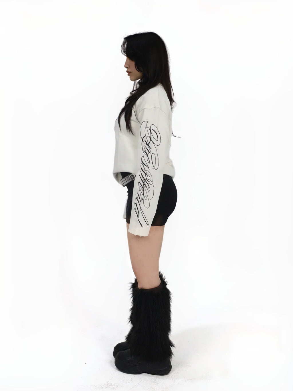 Signature Sleeve Embroidery Edition _ white