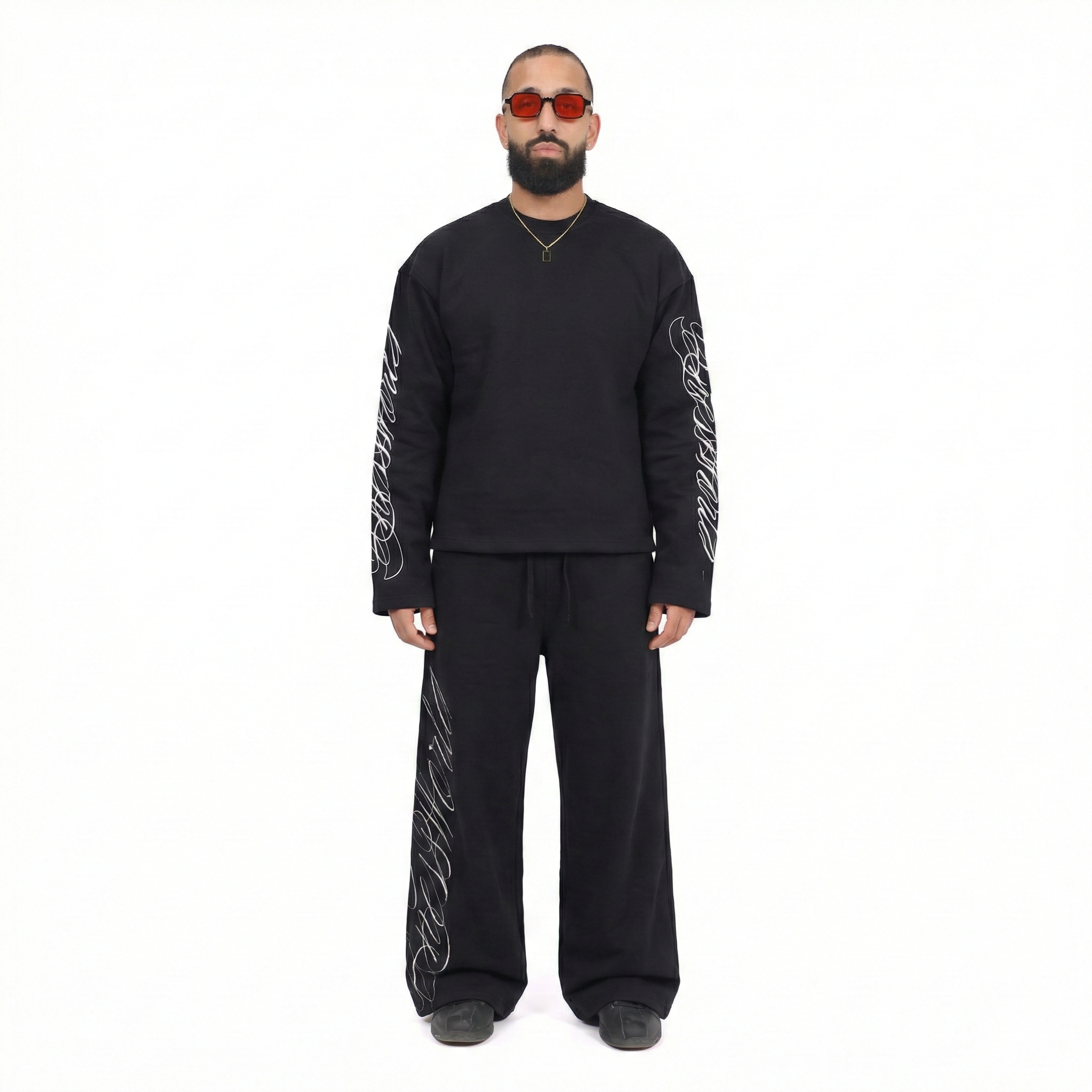 Signature Sleeve Embroidery Edition - black