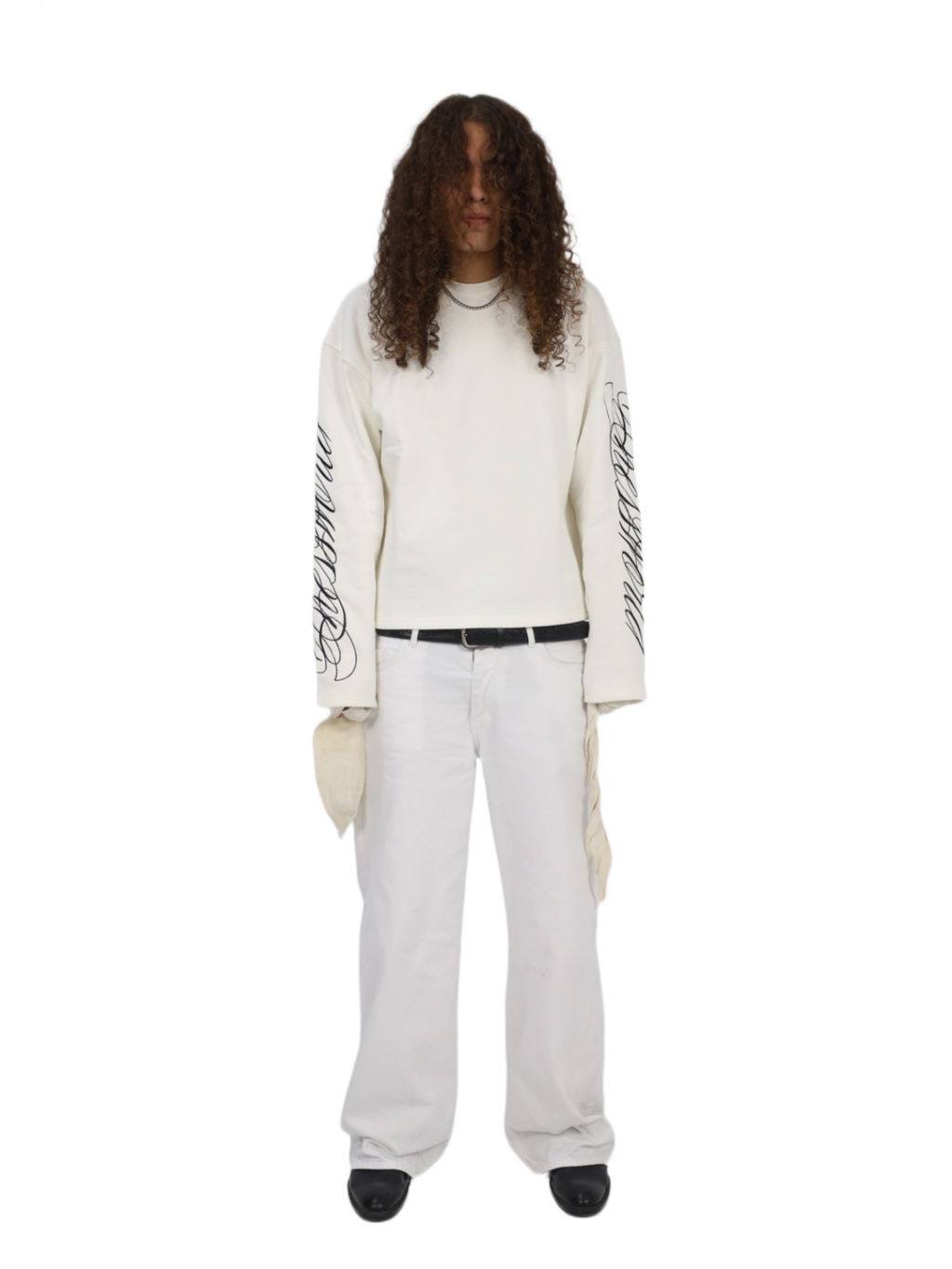 Signature Sleeve Embroidery Edition _ white